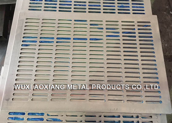 Bom preço. O PVC decorativo revestiu folha de metal perfurada para o petróleo/gêneros alimentícios on-line