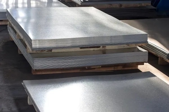 Bom preço. Corte de placa de chapa de aço inoxidável 8K com borda de fenda 1000 mm - 6000 mm on-line